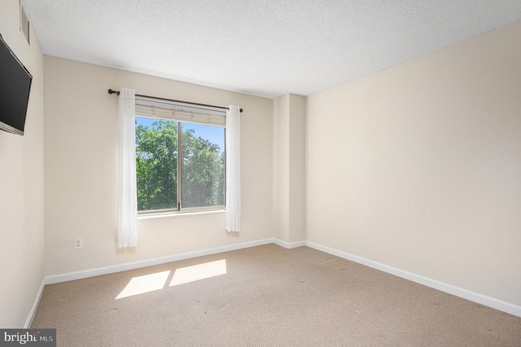19385 CYPRESS RIDGE TERRACE 519