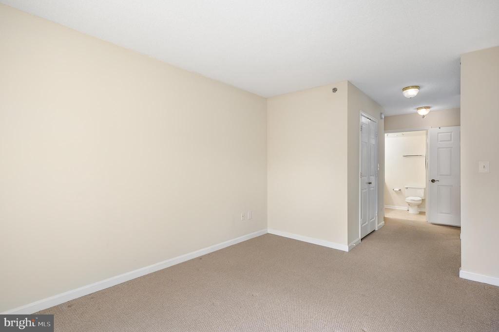 19385 CYPRESS RIDGE TERRACE 519