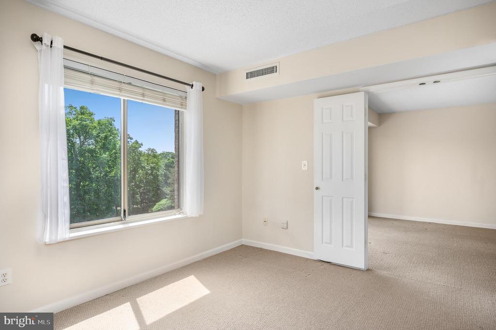 19385 CYPRESS RIDGE TERRACE 519