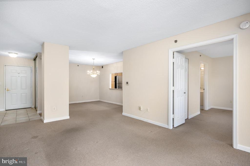 19385 CYPRESS RIDGE TERRACE 519