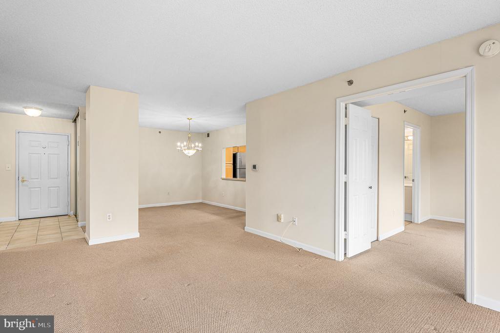 19385 CYPRESS RIDGE TERRACE 519