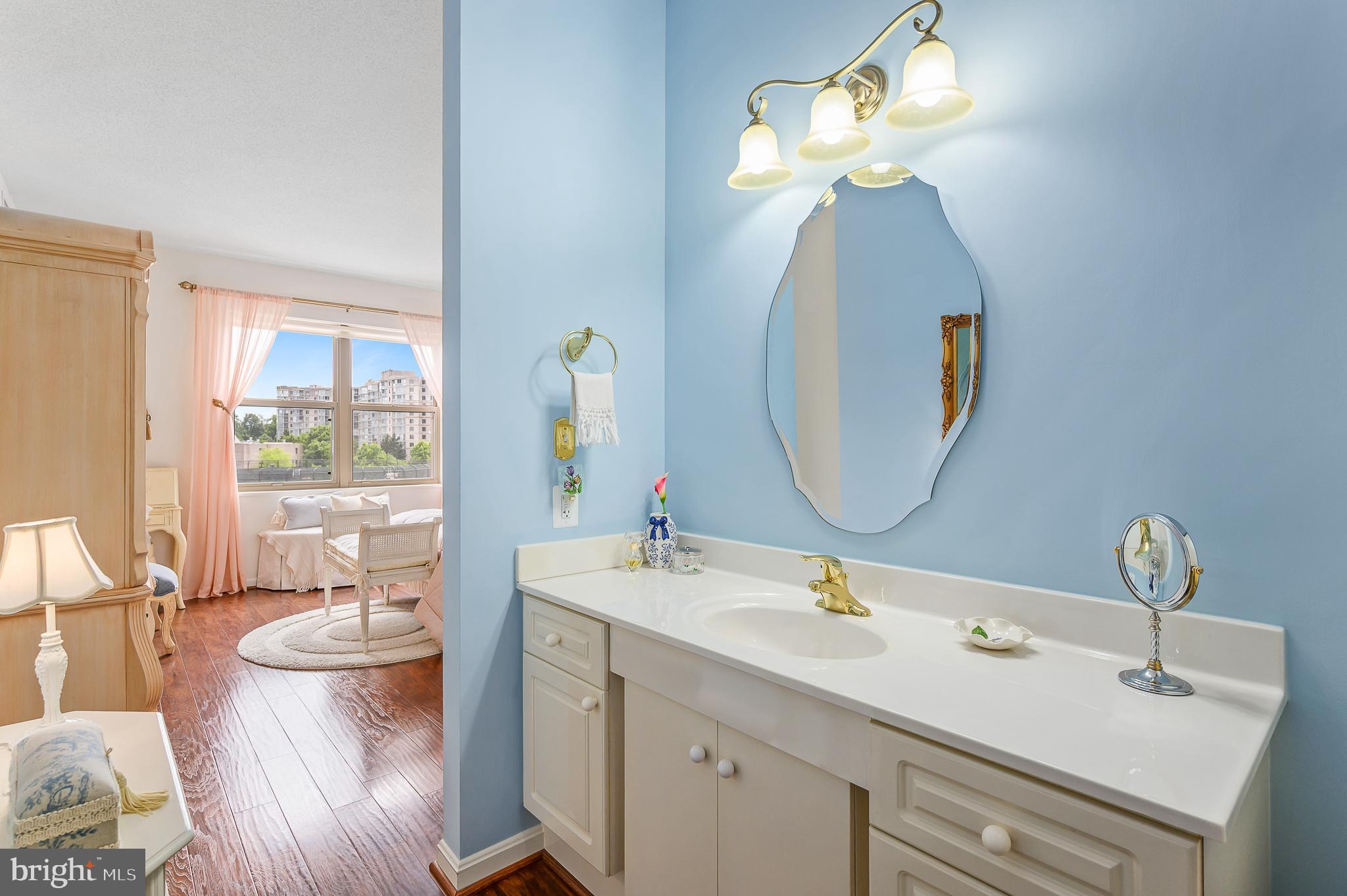 19350 MAGNOLIA GROVE SQUARE 406