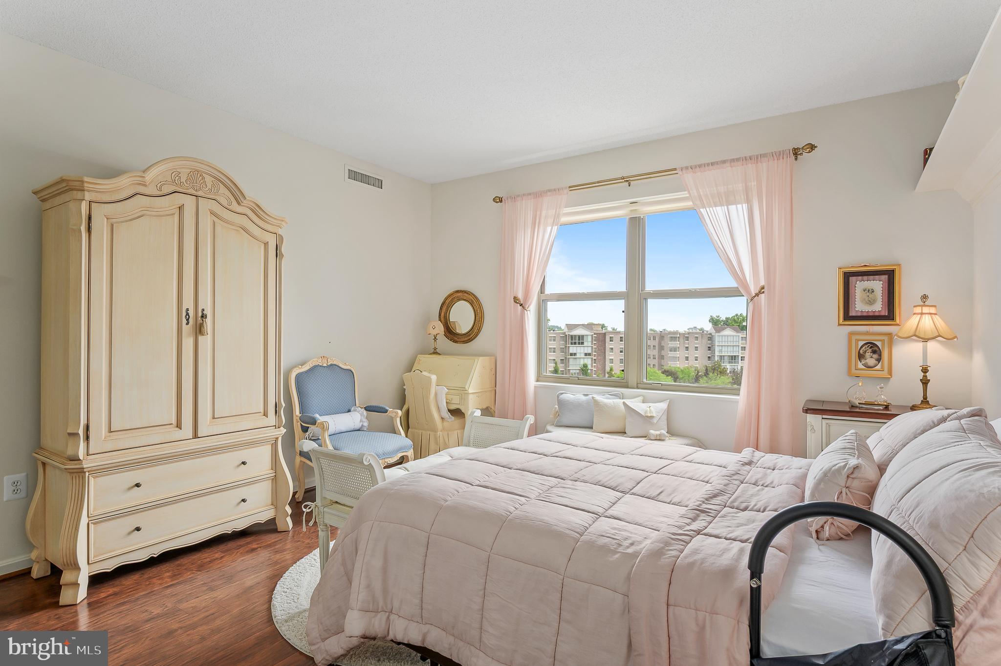 19350 MAGNOLIA GROVE SQUARE 406