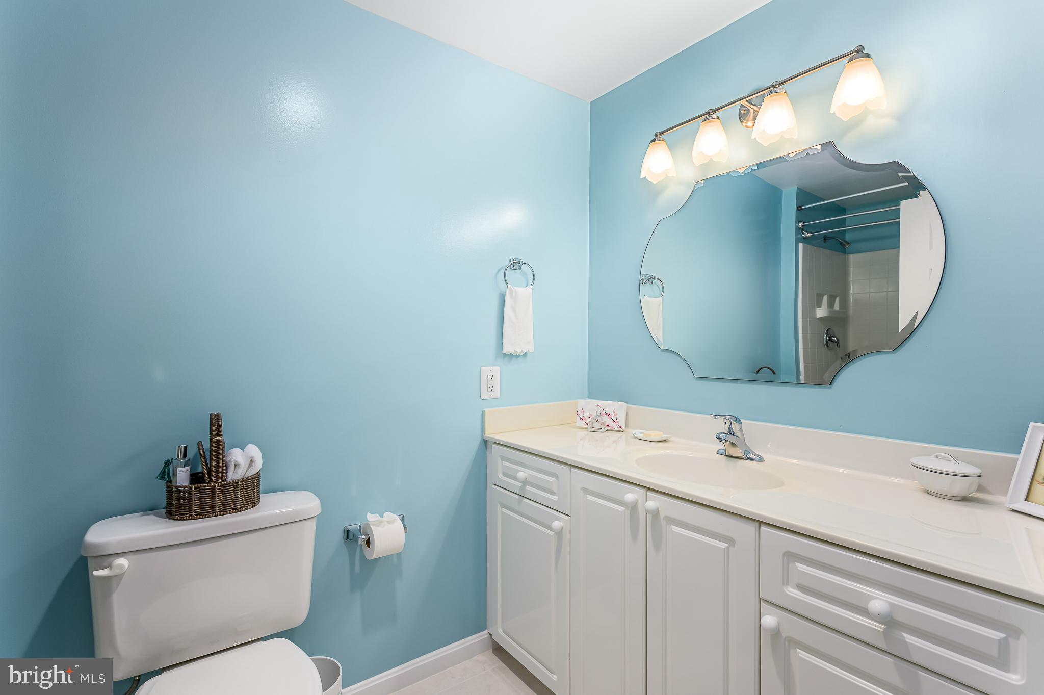 19350 MAGNOLIA GROVE SQUARE 406