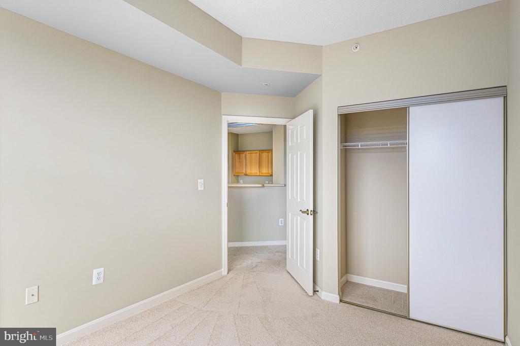 19365 CYPRESS RIDGE TERRACE Unit: 615