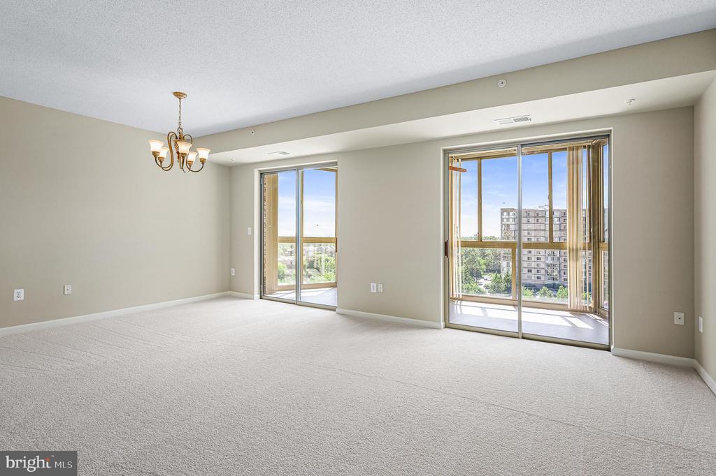19365 CYPRESS RIDGE TERRACE Unit: 615