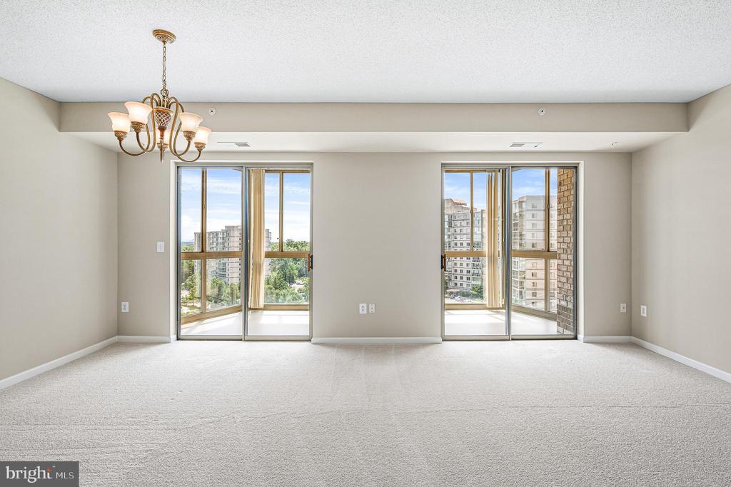 19365 CYPRESS RIDGE TERRACE Unit: 615