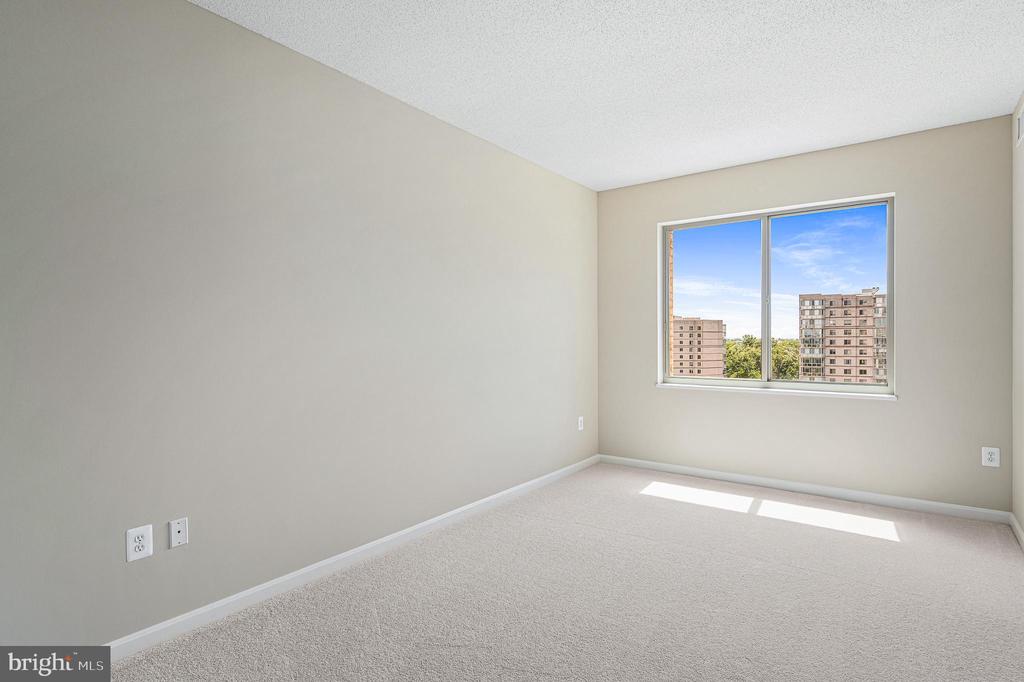 19365 CYPRESS RIDGE TERRACE Unit: 615