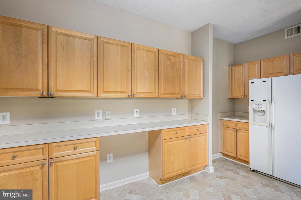19365 CYPRESS RIDGE TERRACE Unit: 615