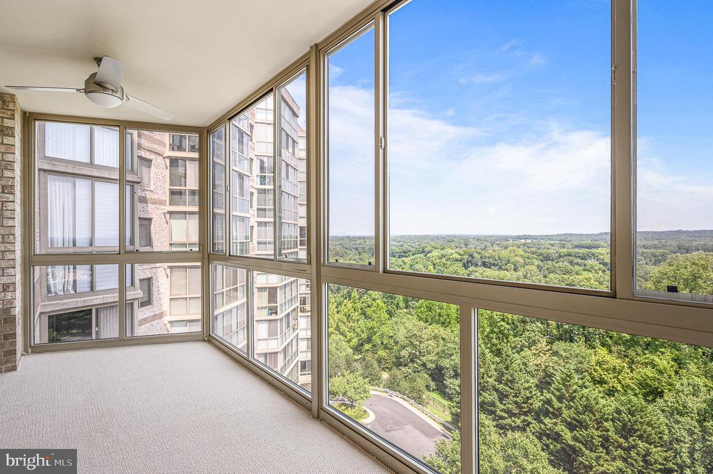19355 CYPRESS RIDGE TERRACE Unit: 714