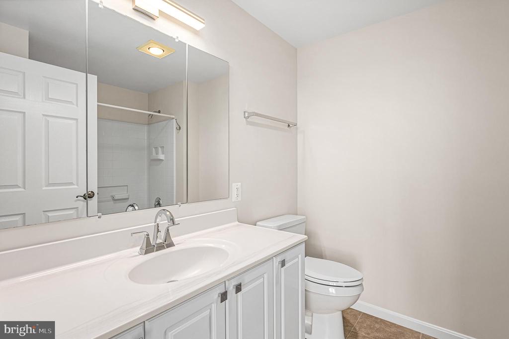 19355 CYPRESS RIDGE TERRACE Unit: 714