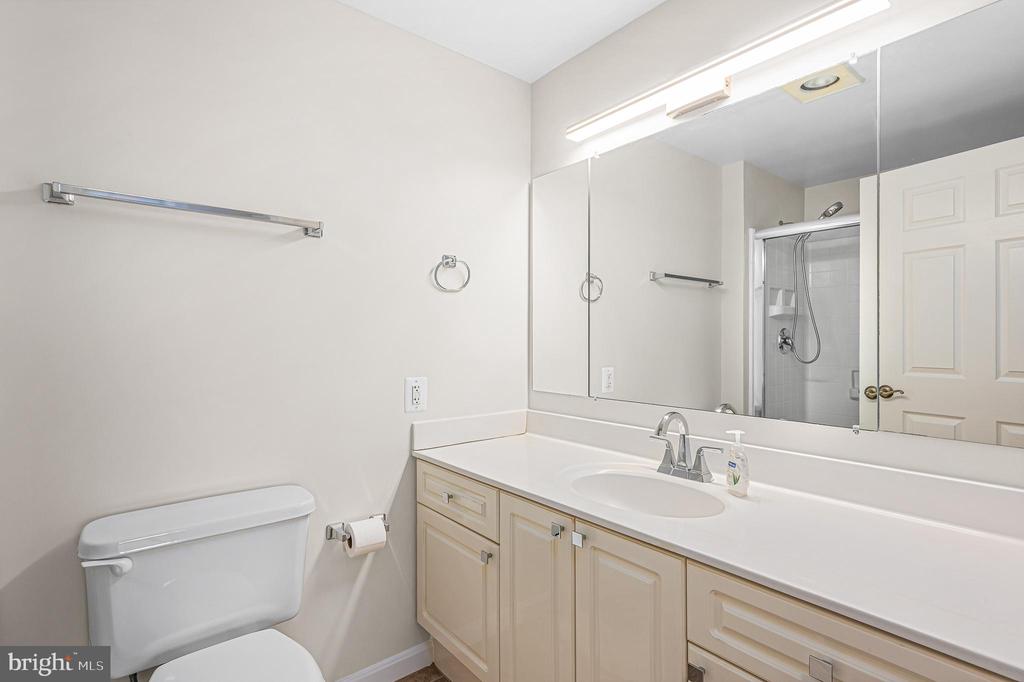 19355 CYPRESS RIDGE TERRACE Unit: 714