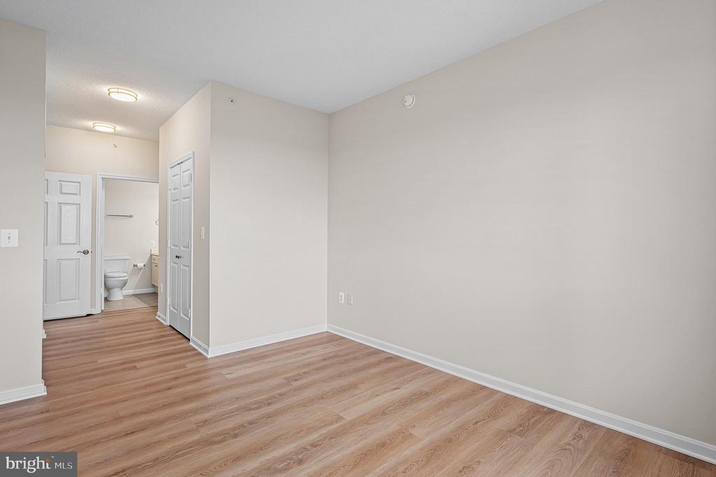 19355 CYPRESS RIDGE TERRACE Unit: 714