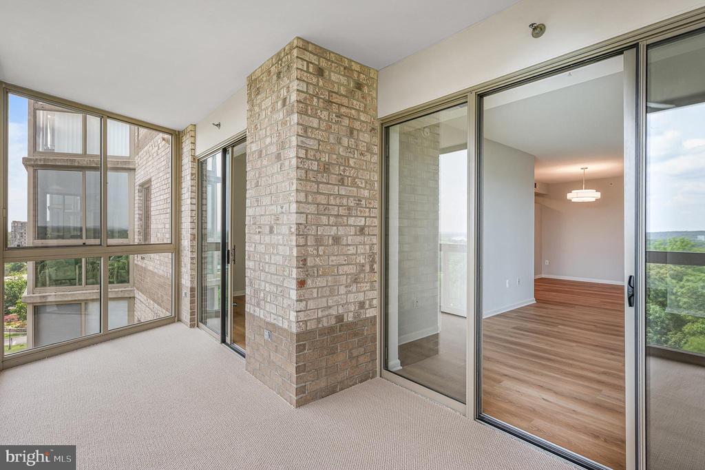 19355 CYPRESS RIDGE TERRACE Unit: 714