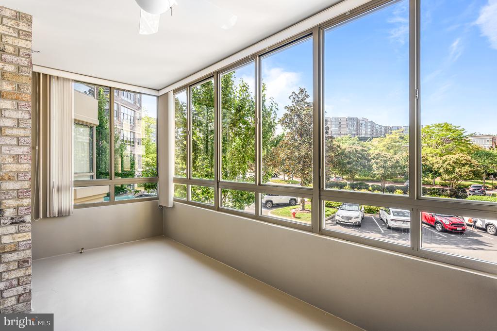 19370 MAGNOLIA GROVE Unit: 107