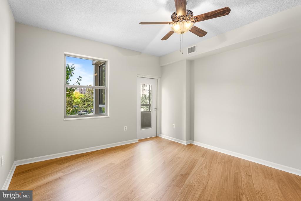 19370 MAGNOLIA GROVE Unit: 107