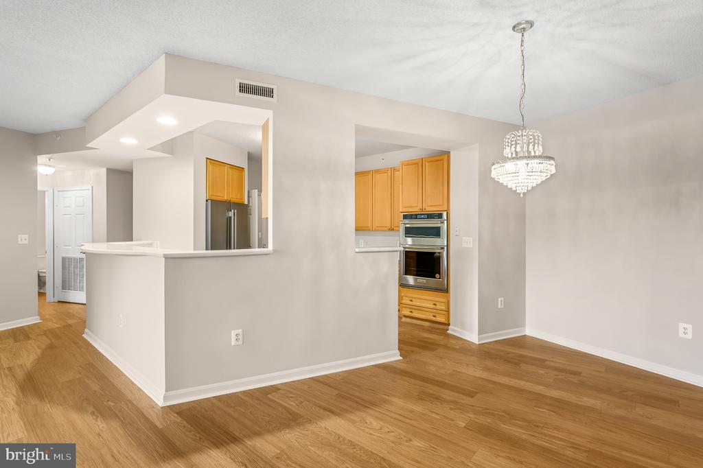 19370 MAGNOLIA GROVE Unit: 107
