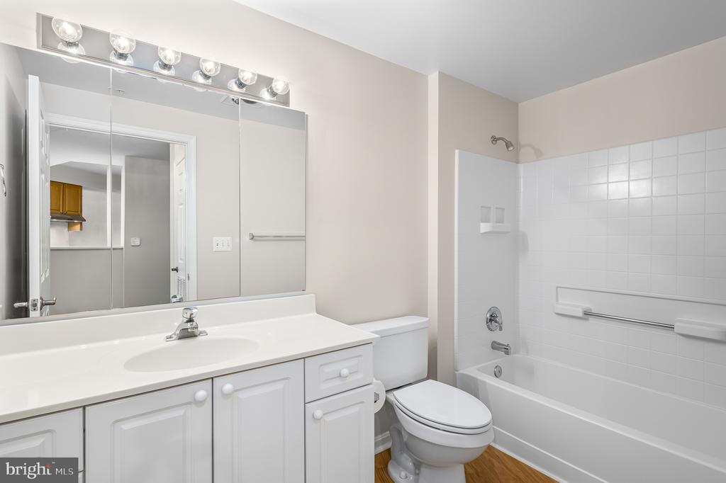 19370 MAGNOLIA GROVE Unit: 107