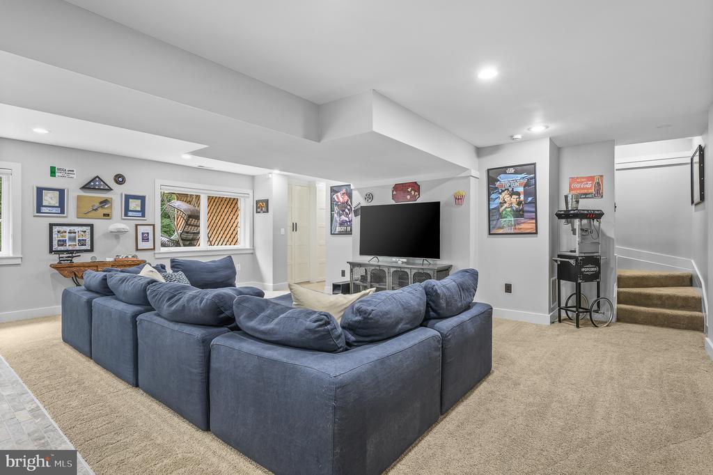 15334 HILLSBORO ROAD