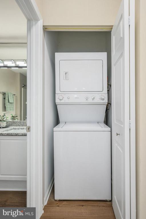 19375 CYPRESS RIDGE TERRACE Unit: 702