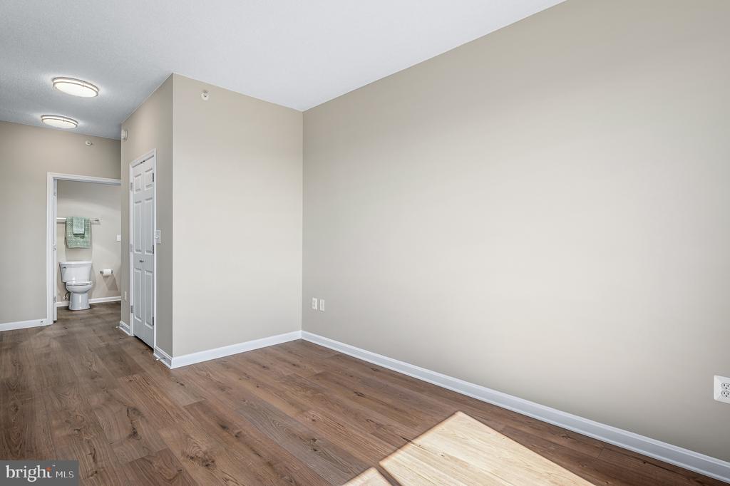 19375 CYPRESS RIDGE TERRACE Unit: 702
