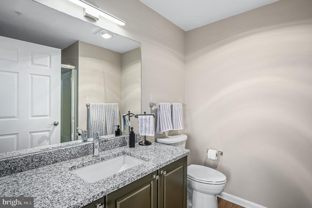 19375 CYPRESS RIDGE TERRACE Unit: 702