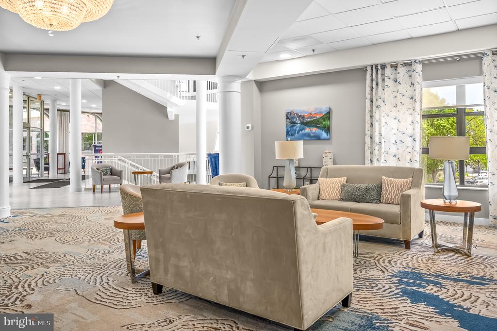 19375 CYPRESS RIDGE TERRACE Unit: 702