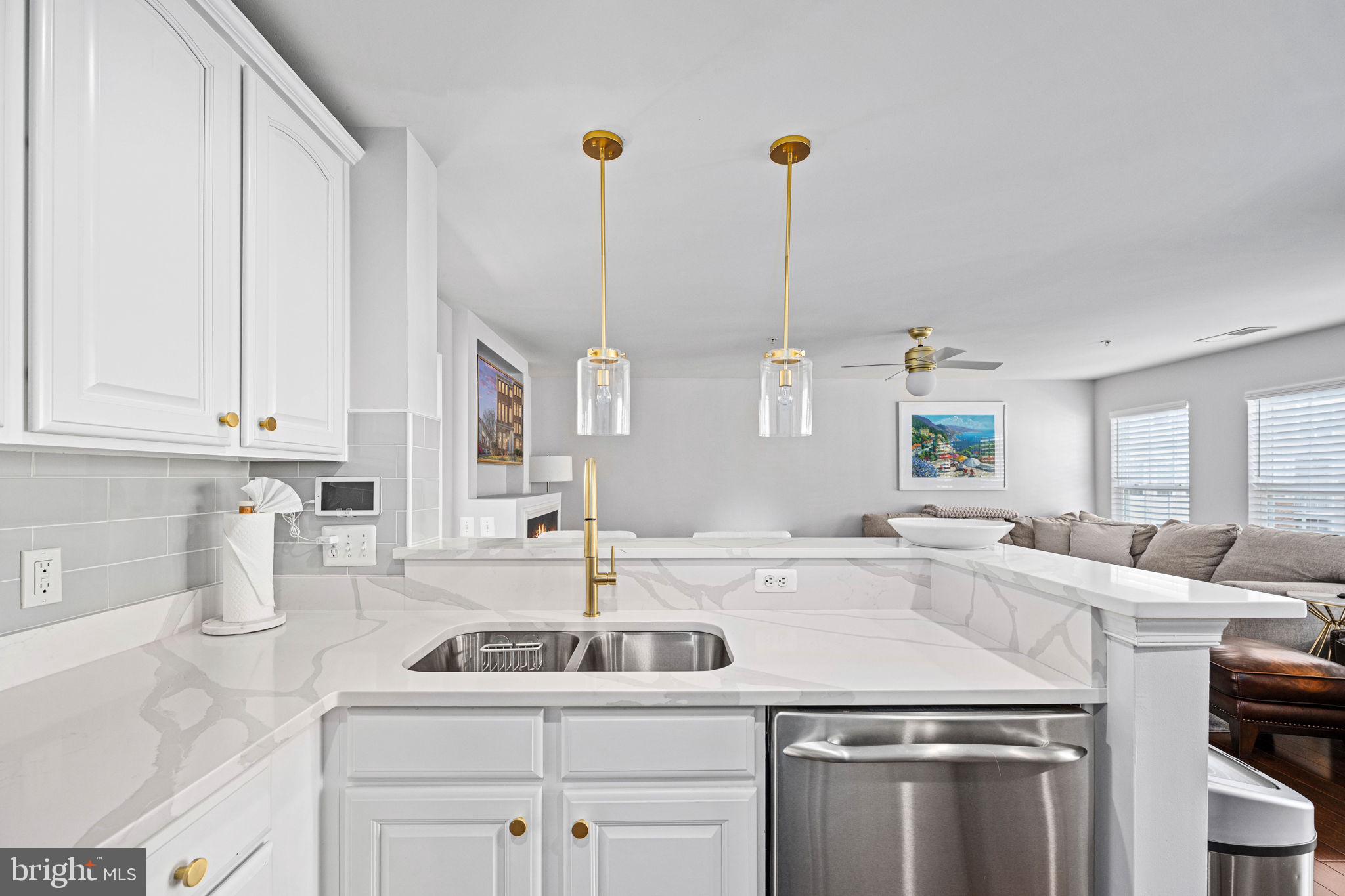 15224 ROSEMONT MANOR DRIVE