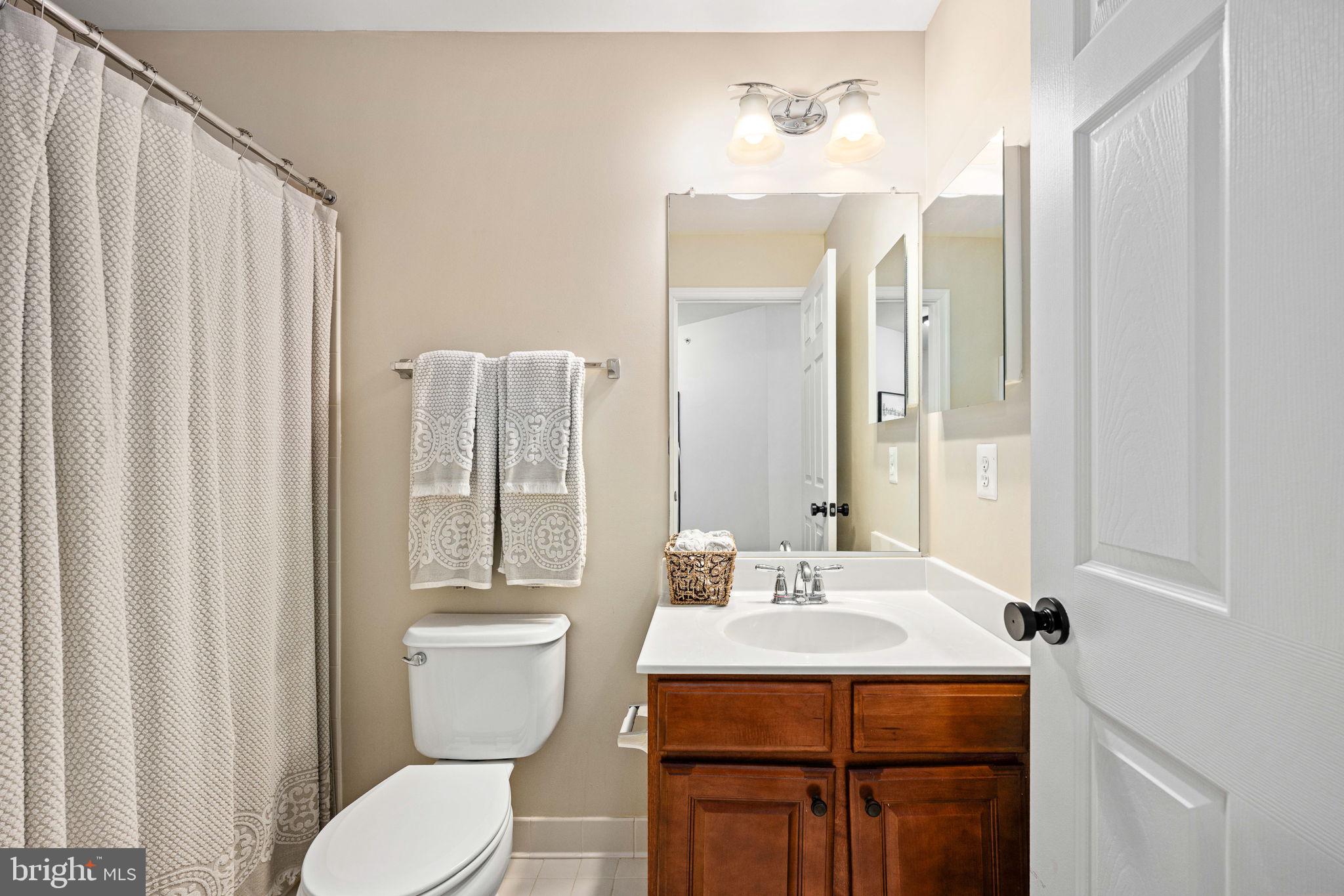 15224 ROSEMONT MANOR DRIVE