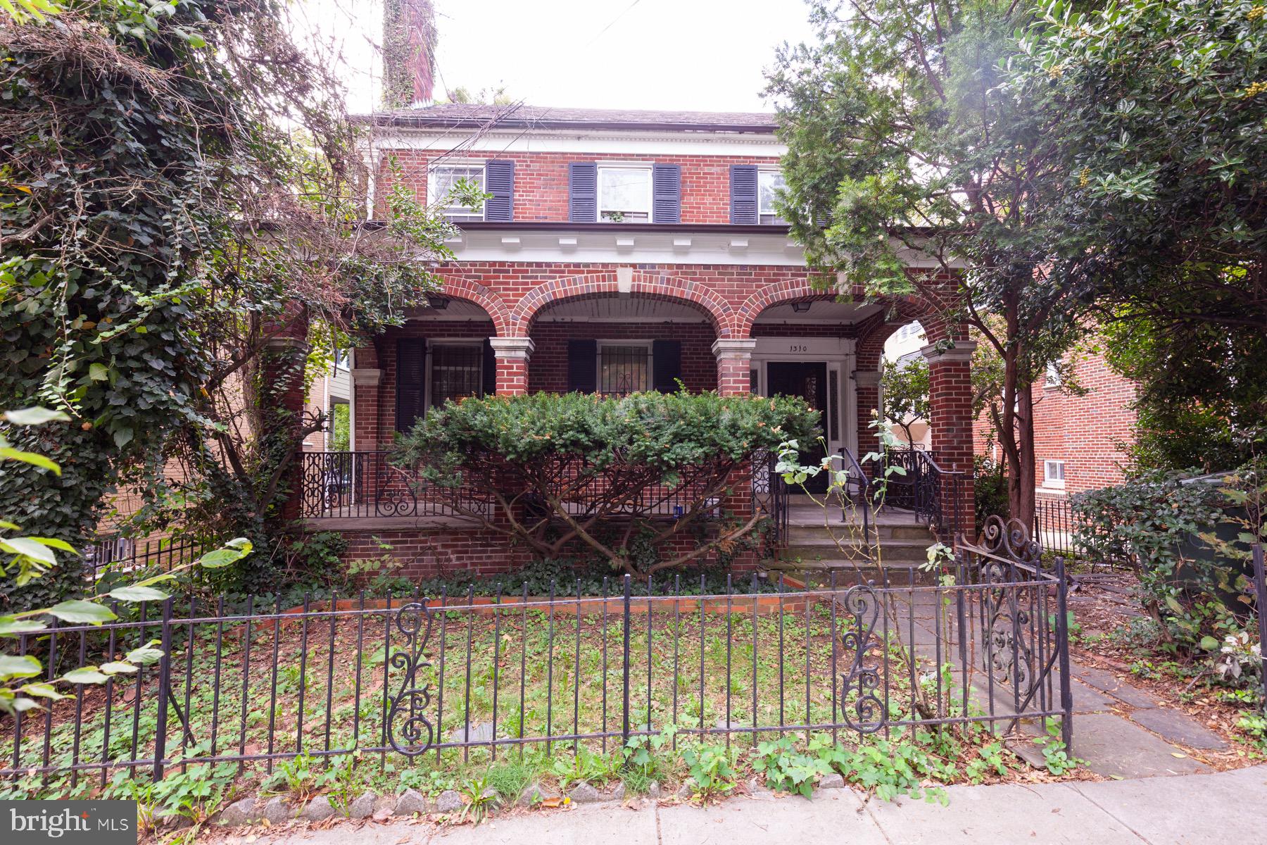 1310 Decatur St NW