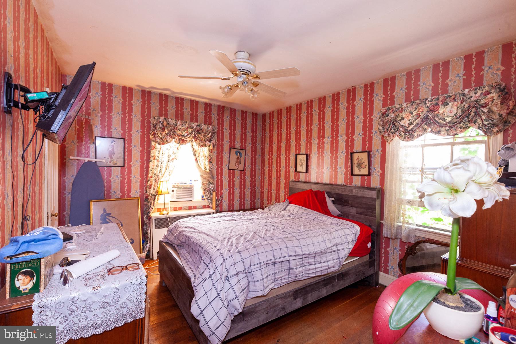 1310 Decatur St NW