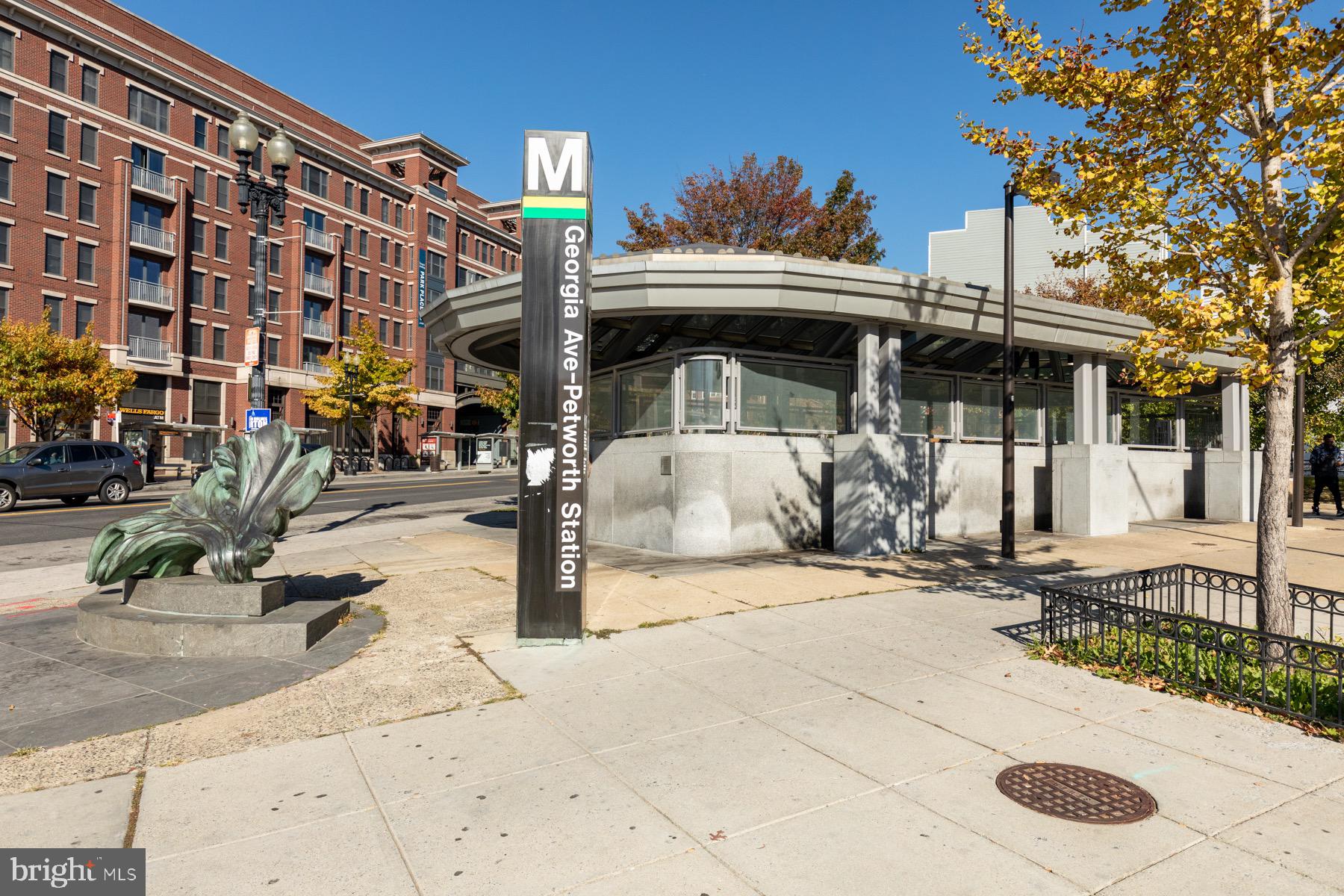 1310 Decatur St NW