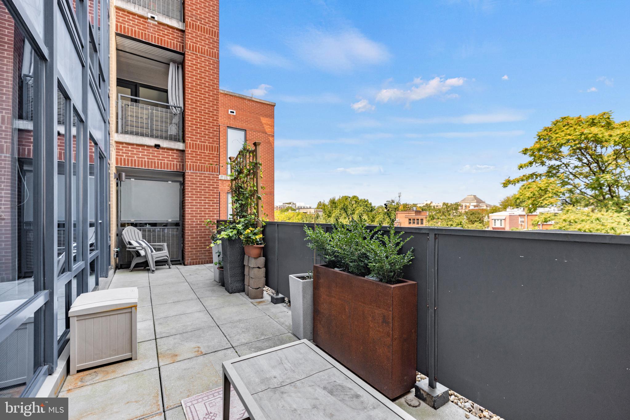 1450 Church St NW #404