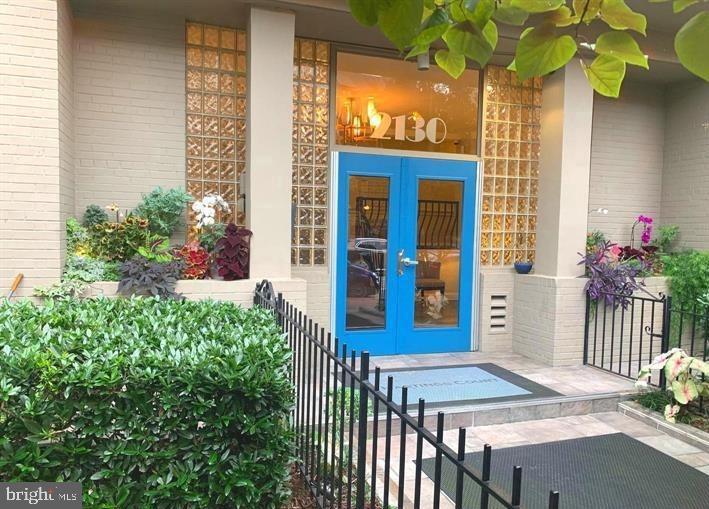 2130 N St NW #308