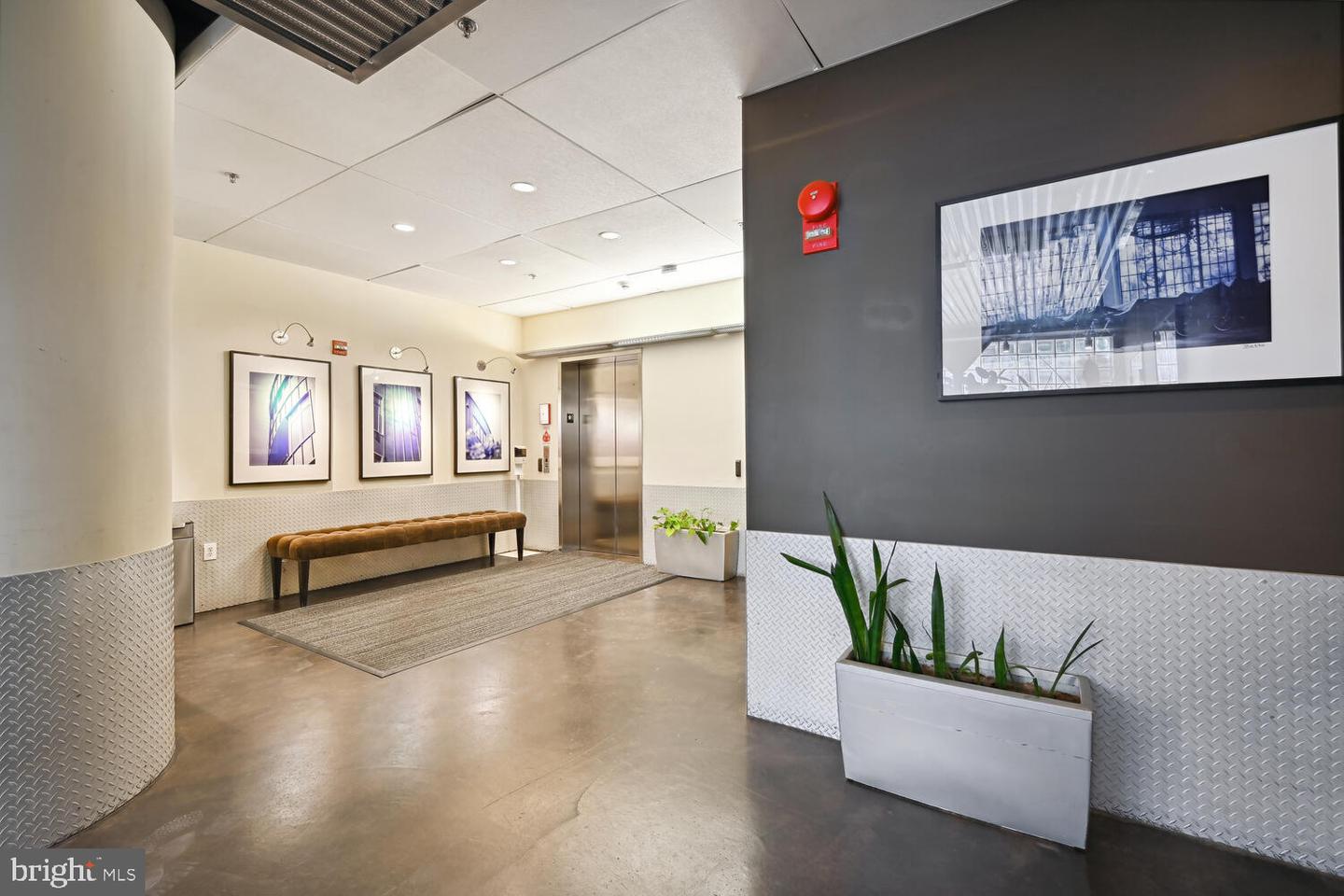 1700 Kalorama Rd NW #207