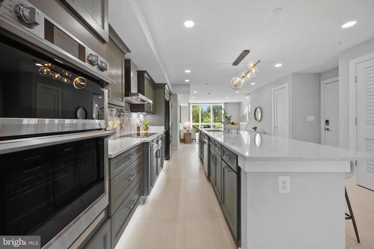 424 Missouri Ave NW #4