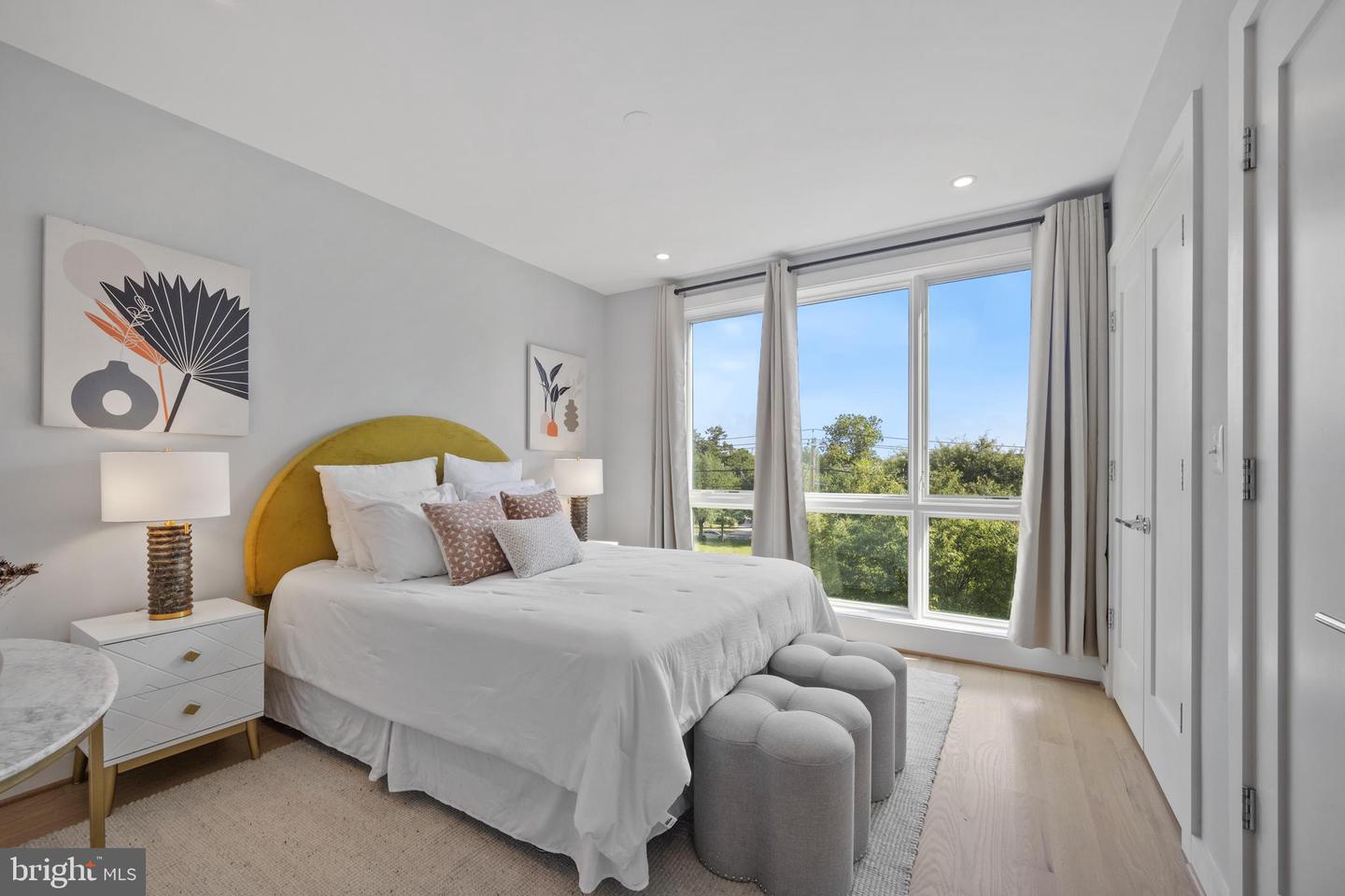 424 Missouri Ave NW #4