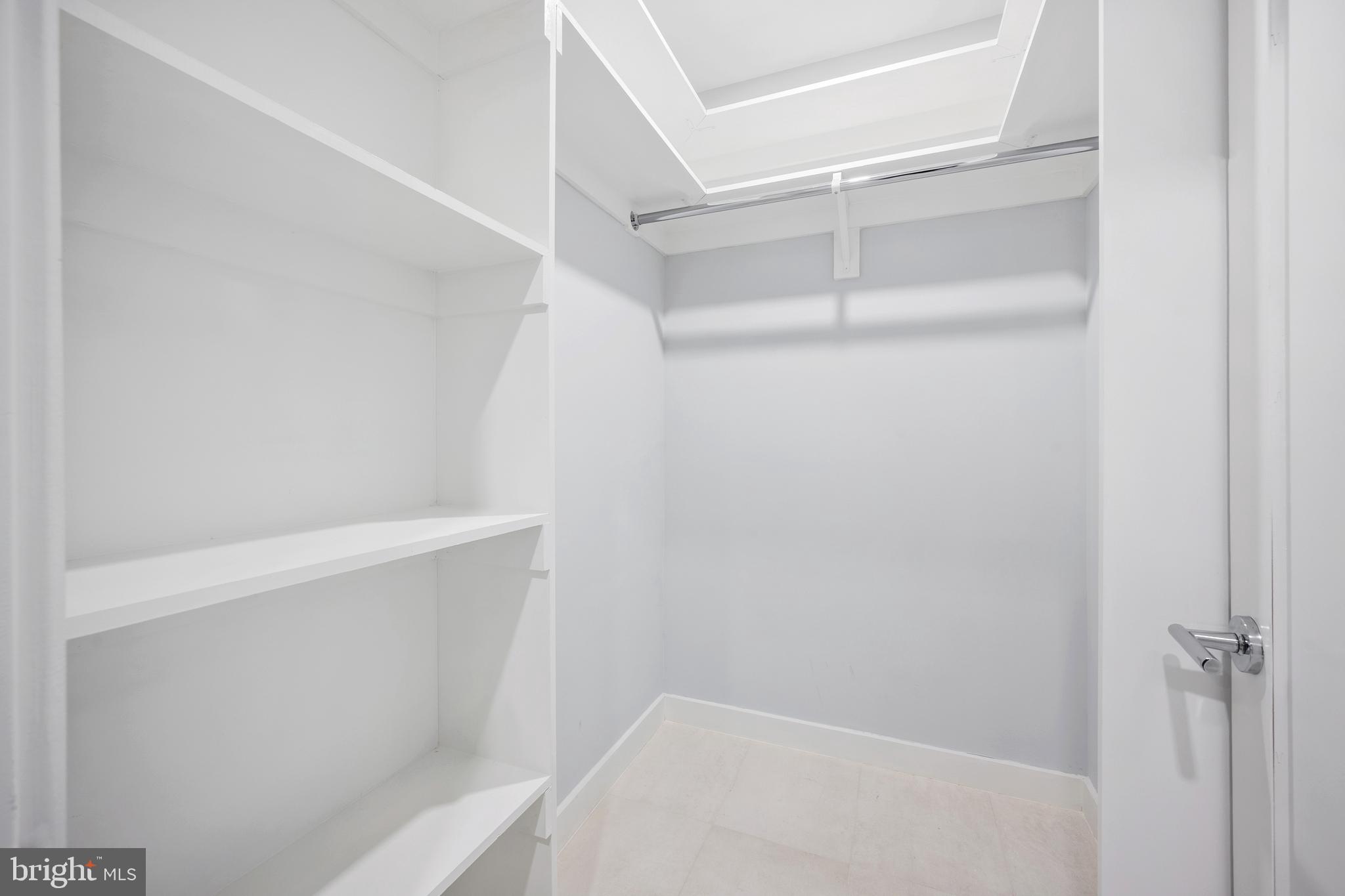 424 Missouri Ave NW #2