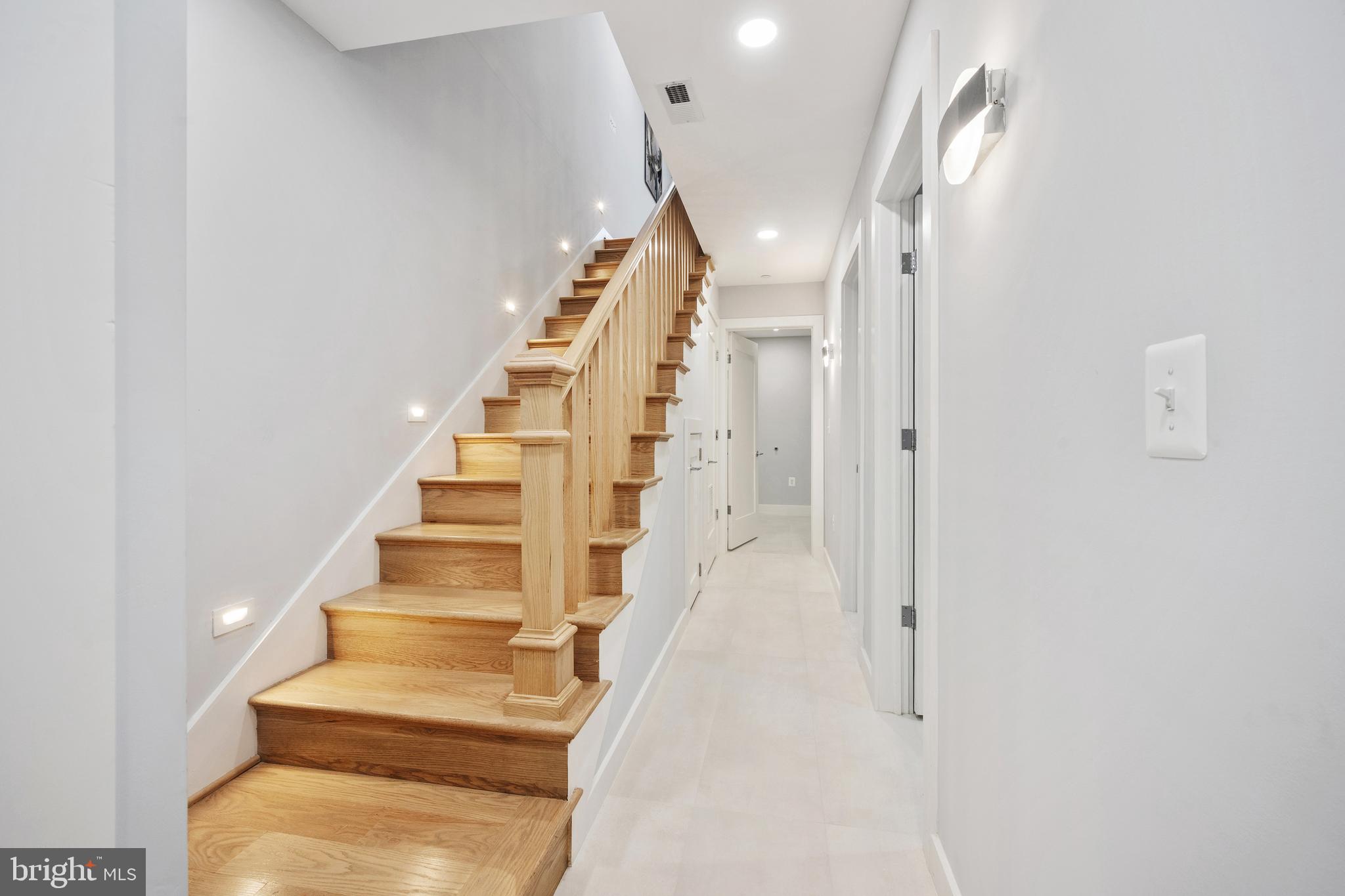 424 Missouri Ave NW #2
