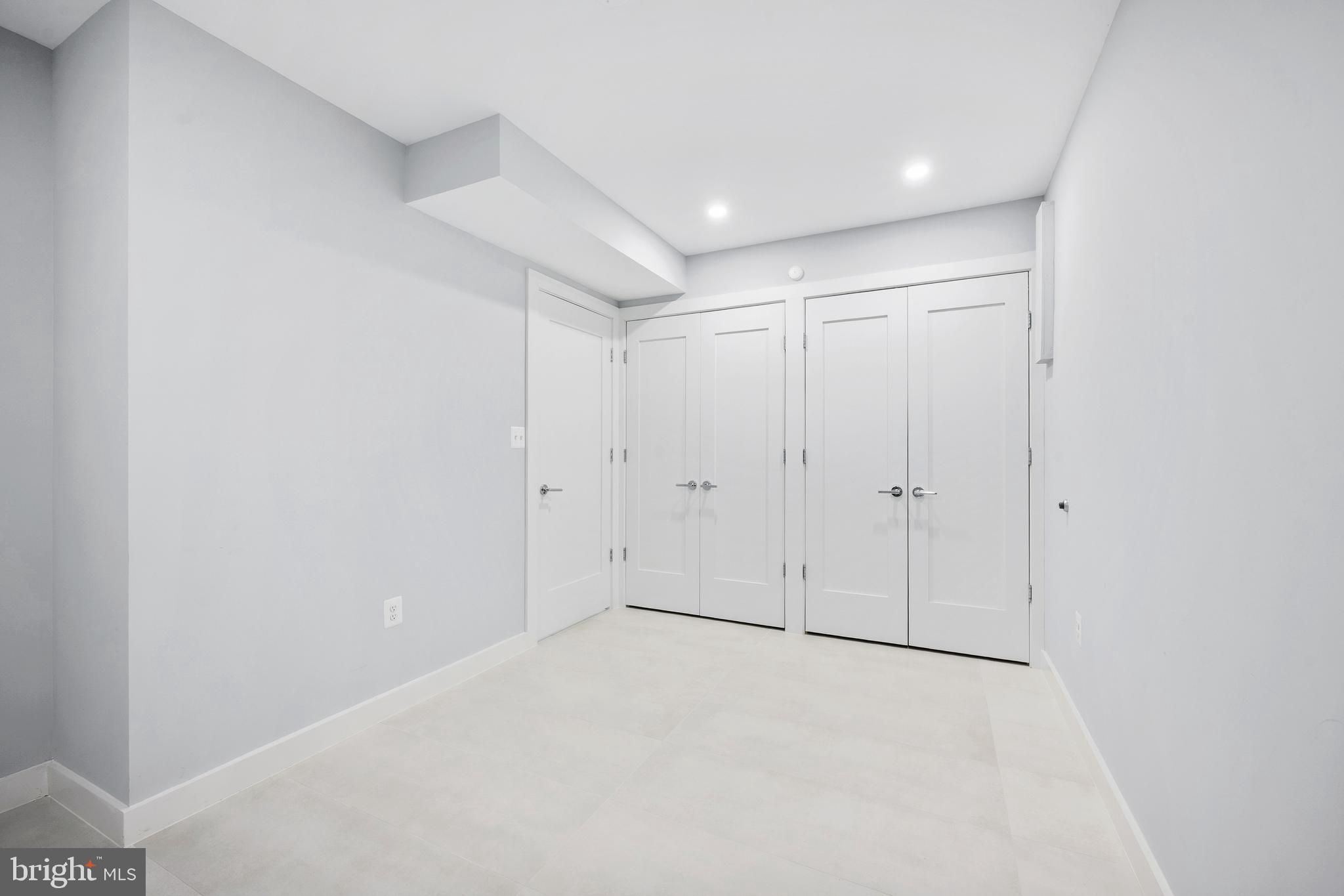 424 Missouri Ave NW #2