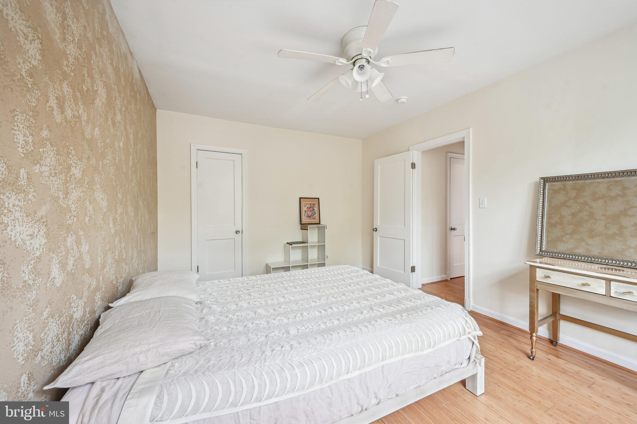939 LONGFELLOW STREET NW 205
