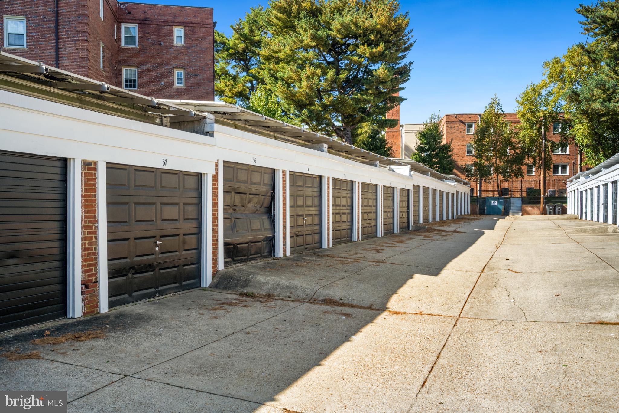 2110 SUITLAND TERRACE SE