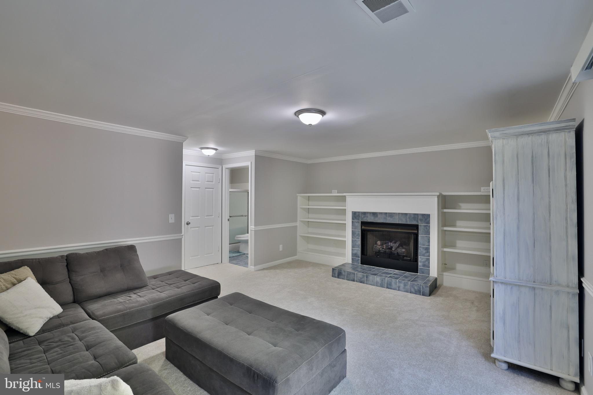 2608 Miranda COURT