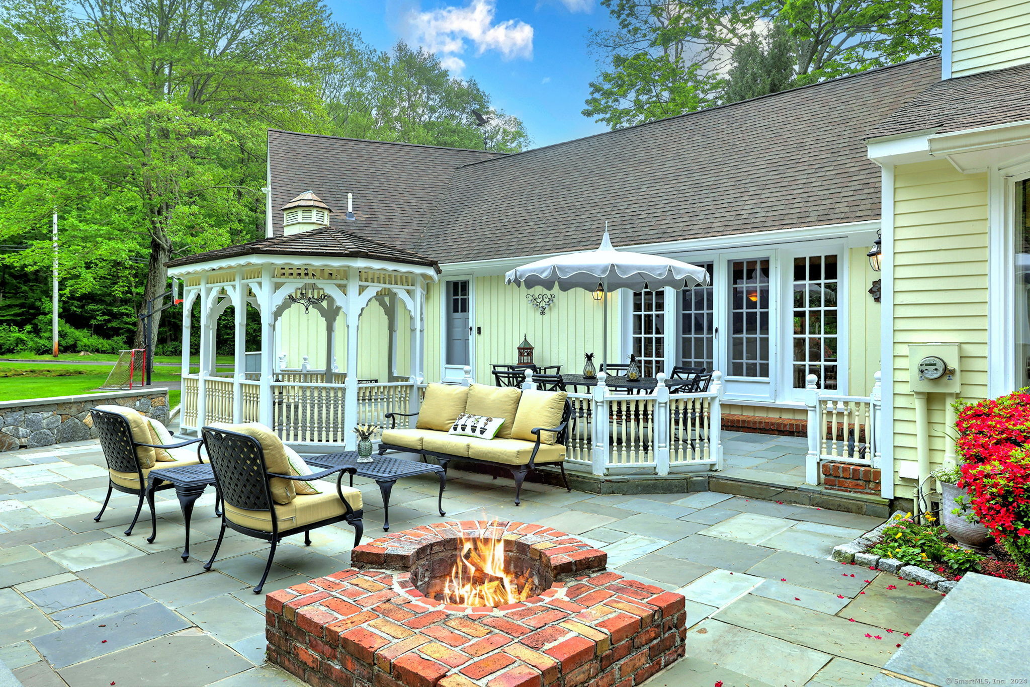 54 Sweetbrier Trail