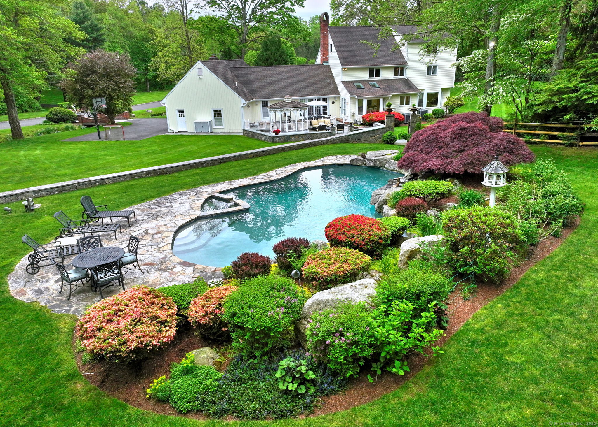 54 Sweetbrier Trail