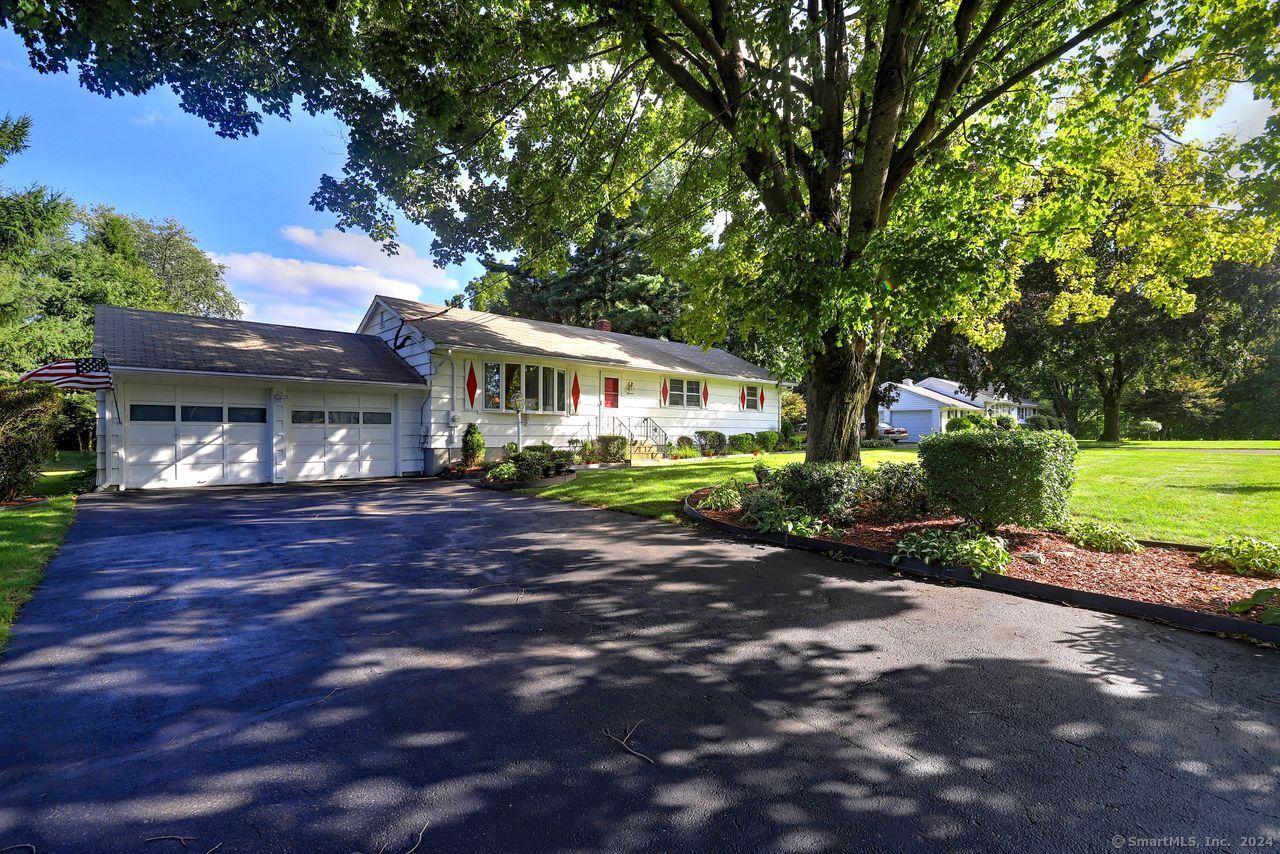 11 Macarthur Road