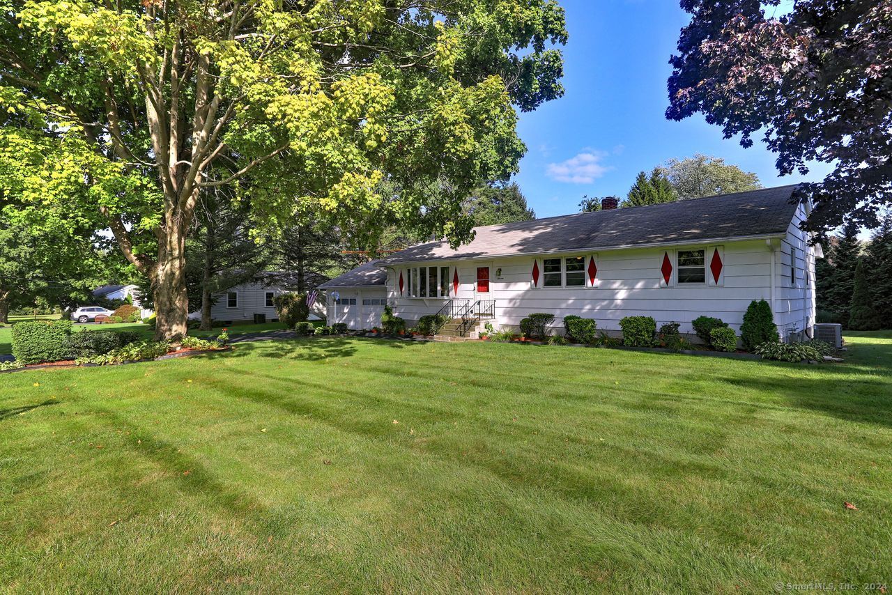 11 Macarthur Road