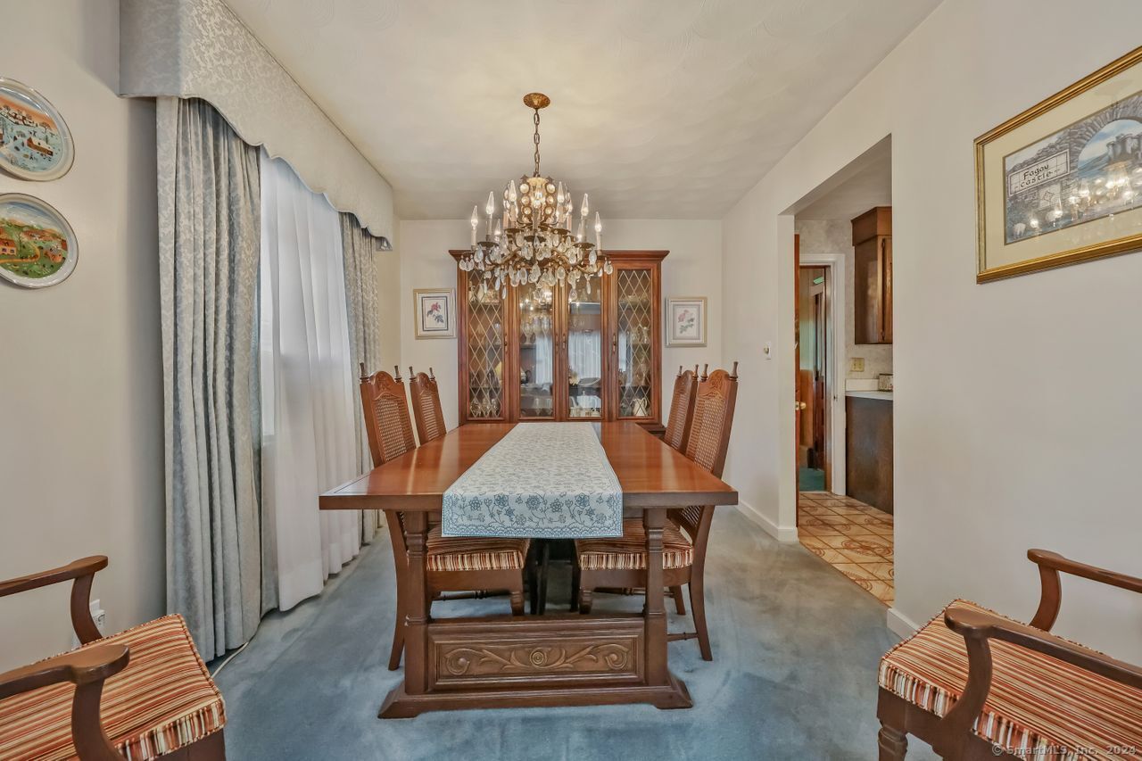 154 Crestview Drive