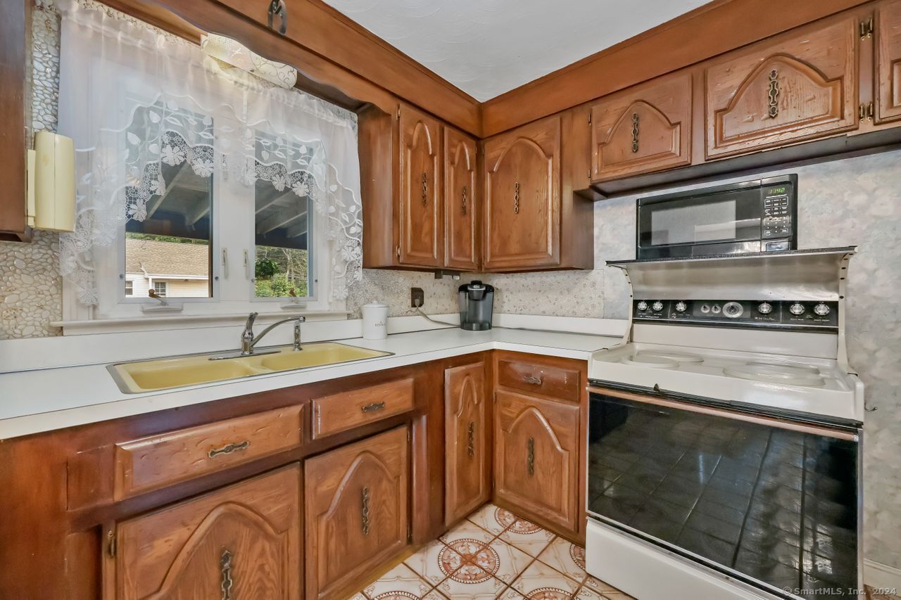 154 Crestview Drive