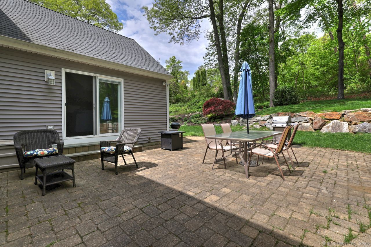 79 Sunnycrest Road